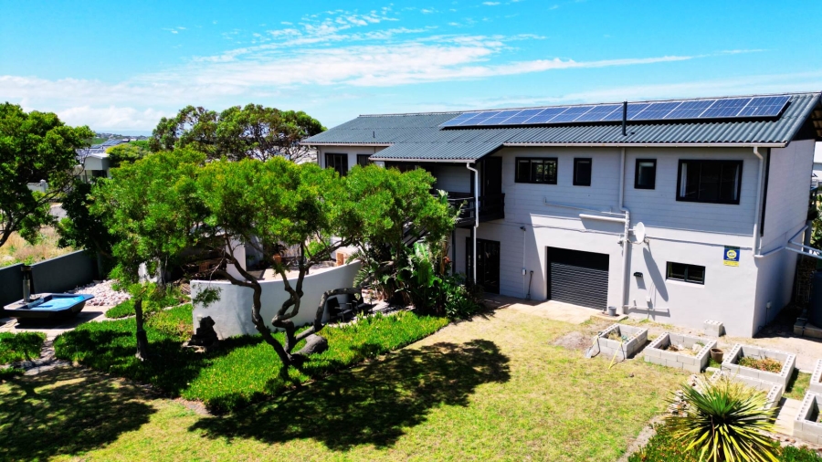 To Let 2 Bedroom Property for Rent in Sandbaai Western Cape